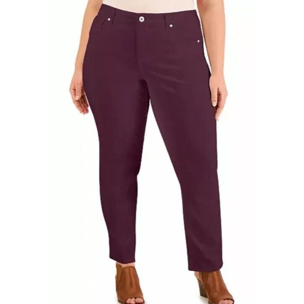 Style&Co Jeans.Dark Plum.Size 8.High rise.Straight leg.TummyControl.MRSP $49.